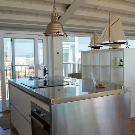 Penthouse On The Sea Apartment Viareggio