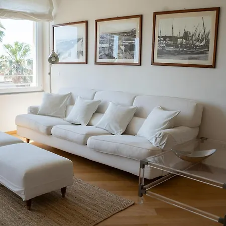Penthouse On The Sea Viareggio